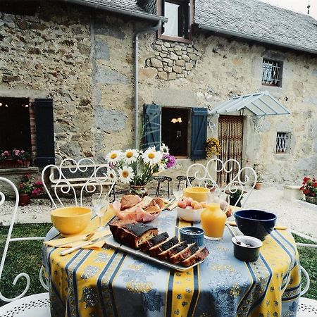 La Ferme De Lacalm Apartment Sanvensa Exterior photo